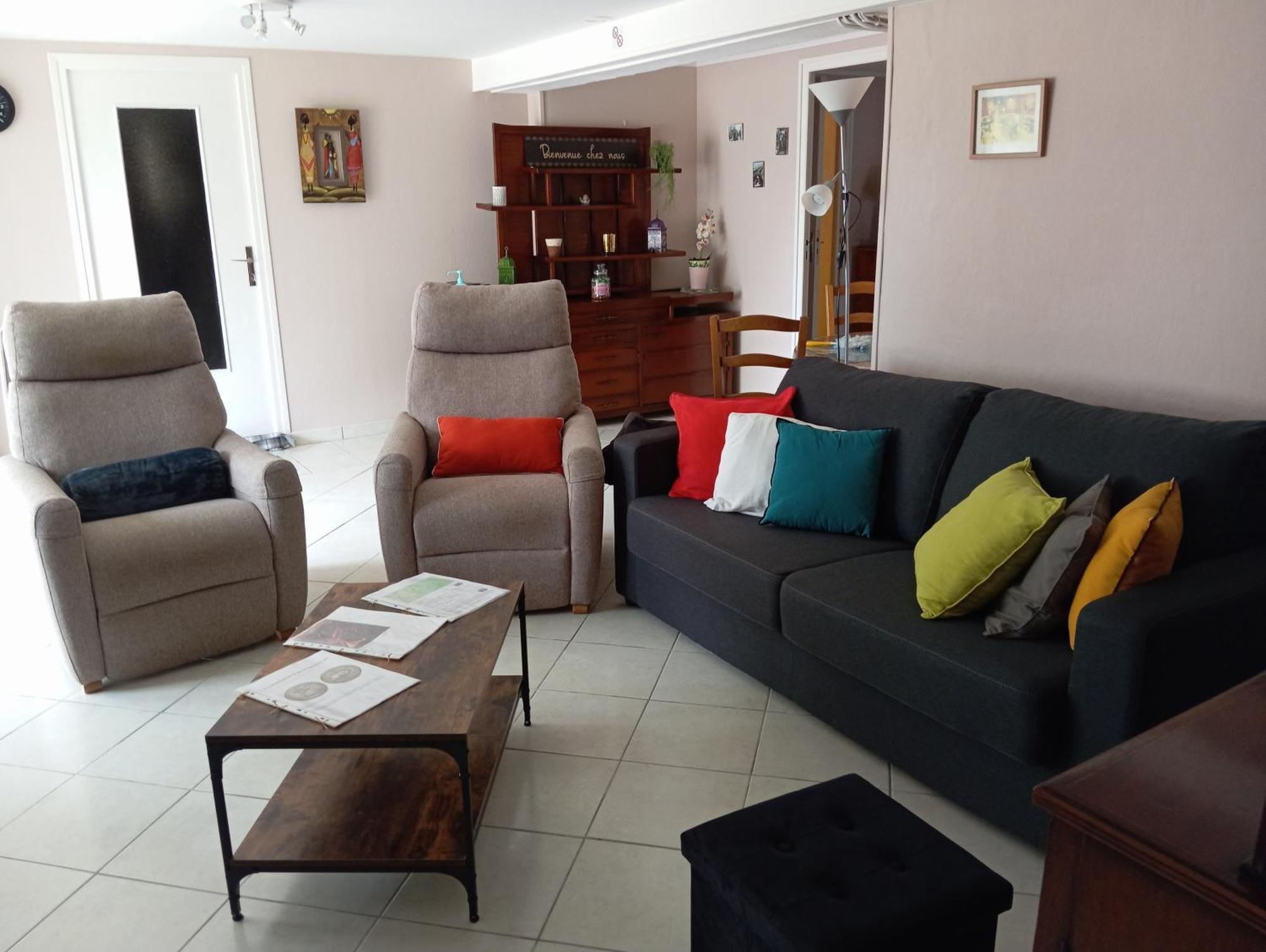 La Salamandre De Chazelles 16 Bed and Breakfast Esterno foto